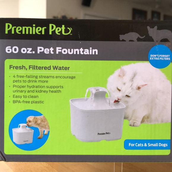 Pet Fountain 🐱 🐶 For Cats or Small Dogs ~by Premier Pets And 9 Extra Filters - Picture 1 of 8